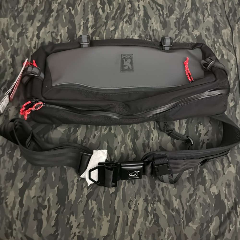Chrome Kadet Night Sling NWT